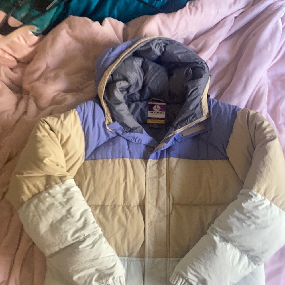 Snowboarding / Ski jacket it’s down very warm!